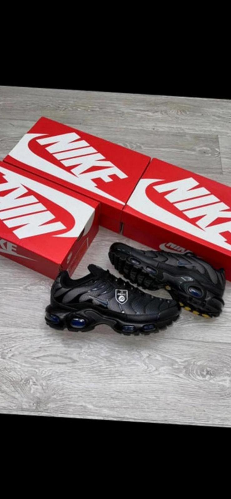 nike air max tn black uk8