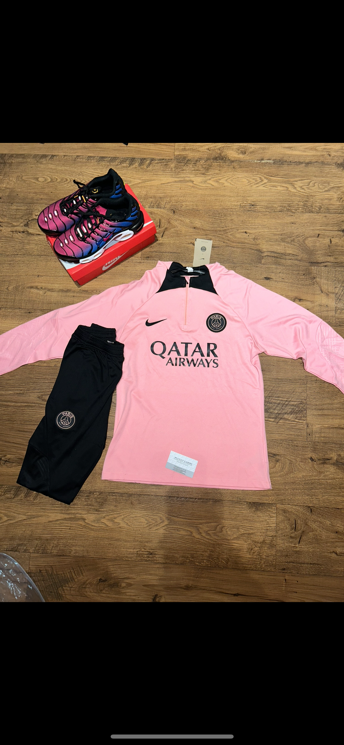 PSG TRACKSUIT SMALL