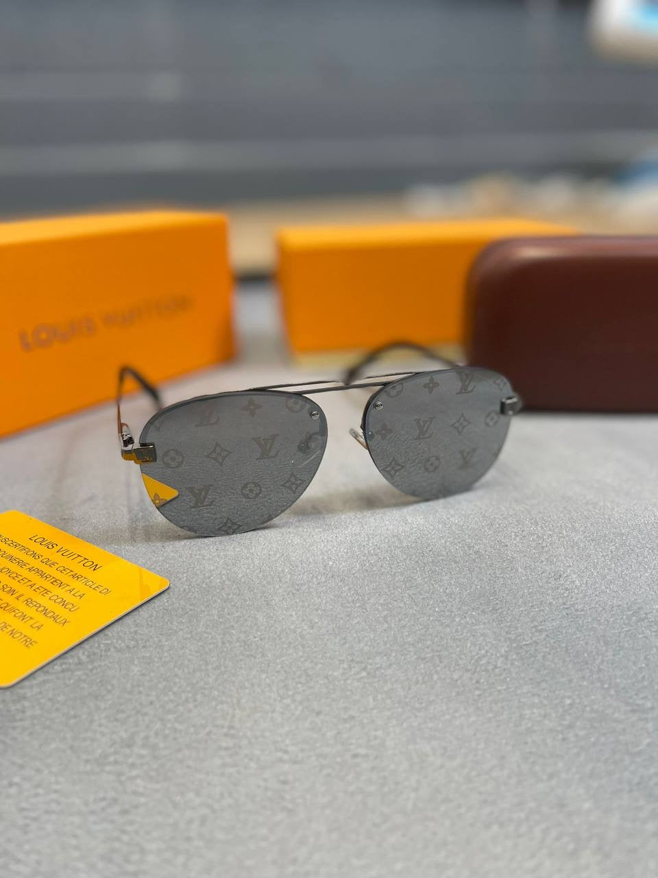 LV GLASSES WITH BOX FAST DELIVERY