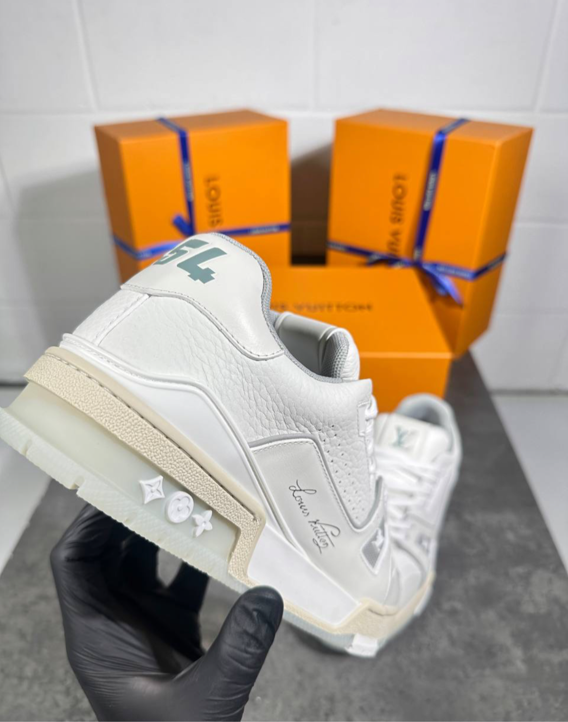 LV Trainers 
Size 6-12