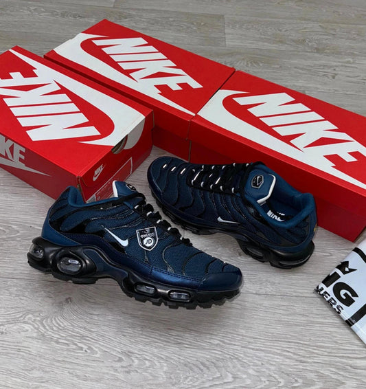 nike air max tn navy UK7
