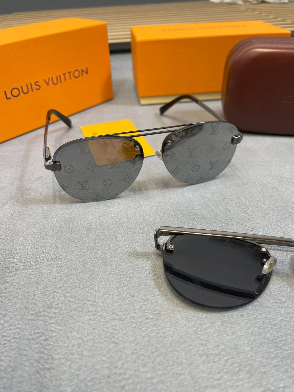 LV GLASSES WITH BOX FAST DELIVERY