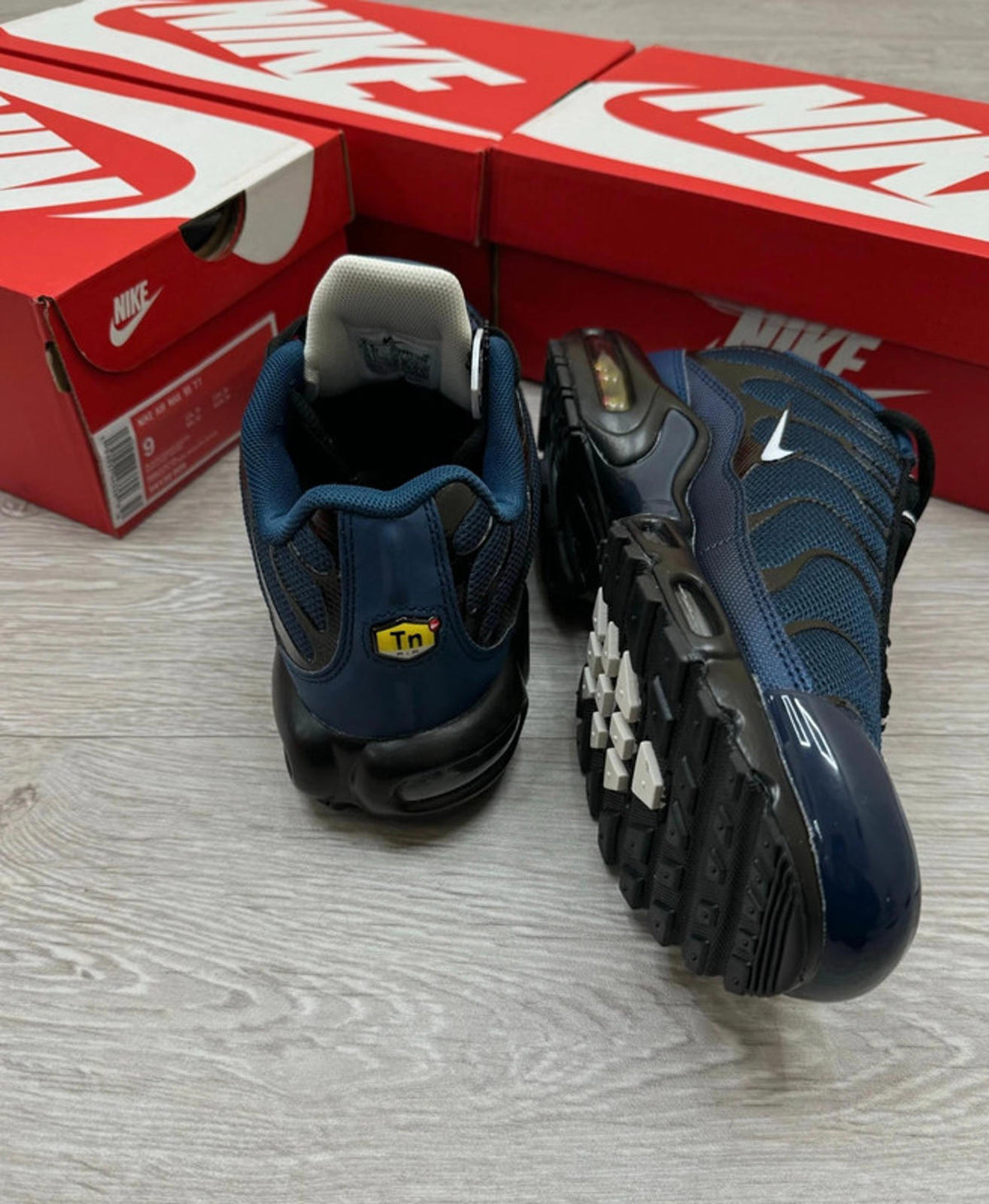 nike air max tn UK11