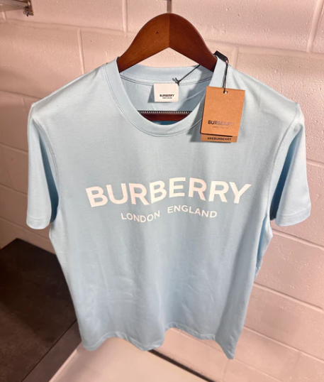 BURBERRY TEE BABY BLUE