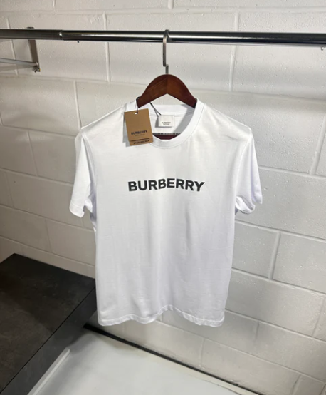 BURBERRY TEE WHITE