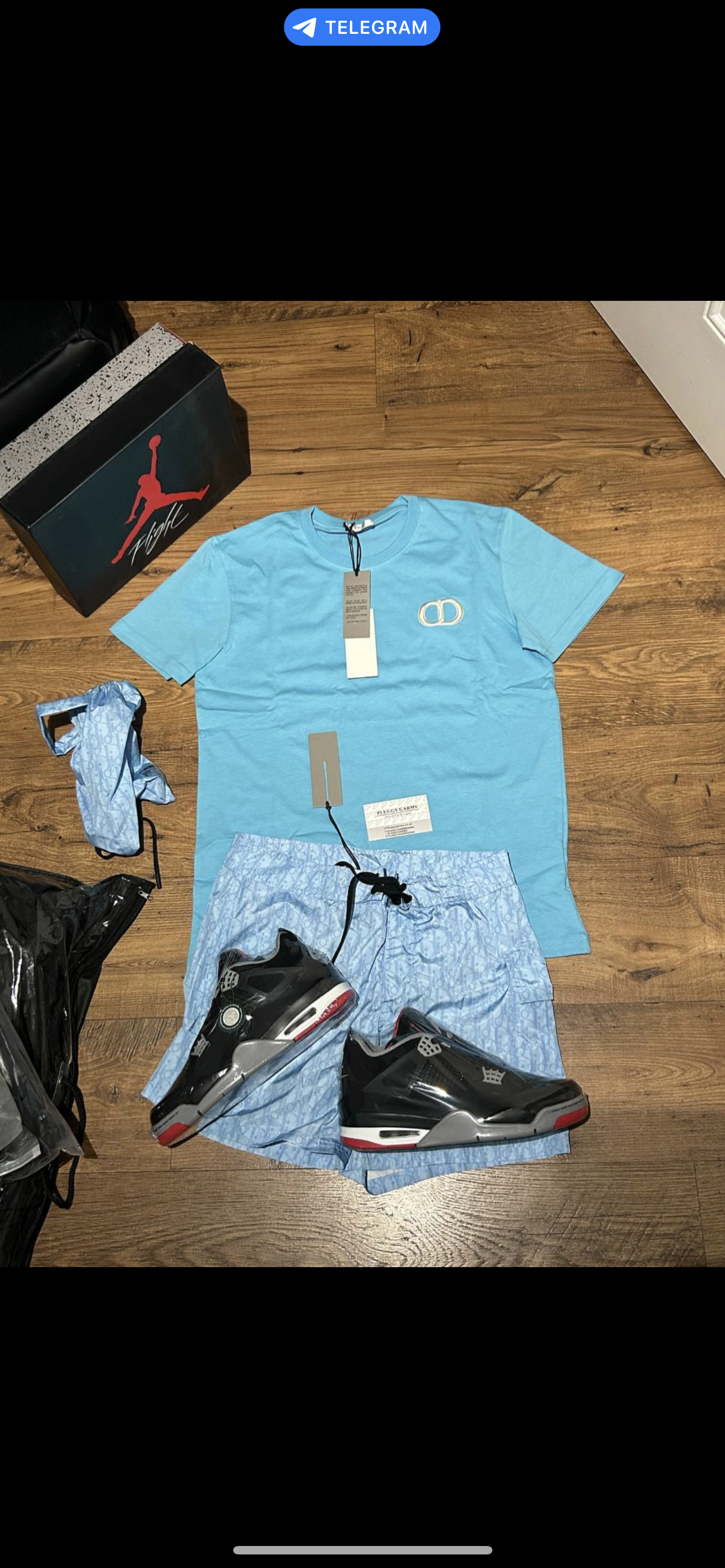 T SHIRT AND SHORTS SET SMALL