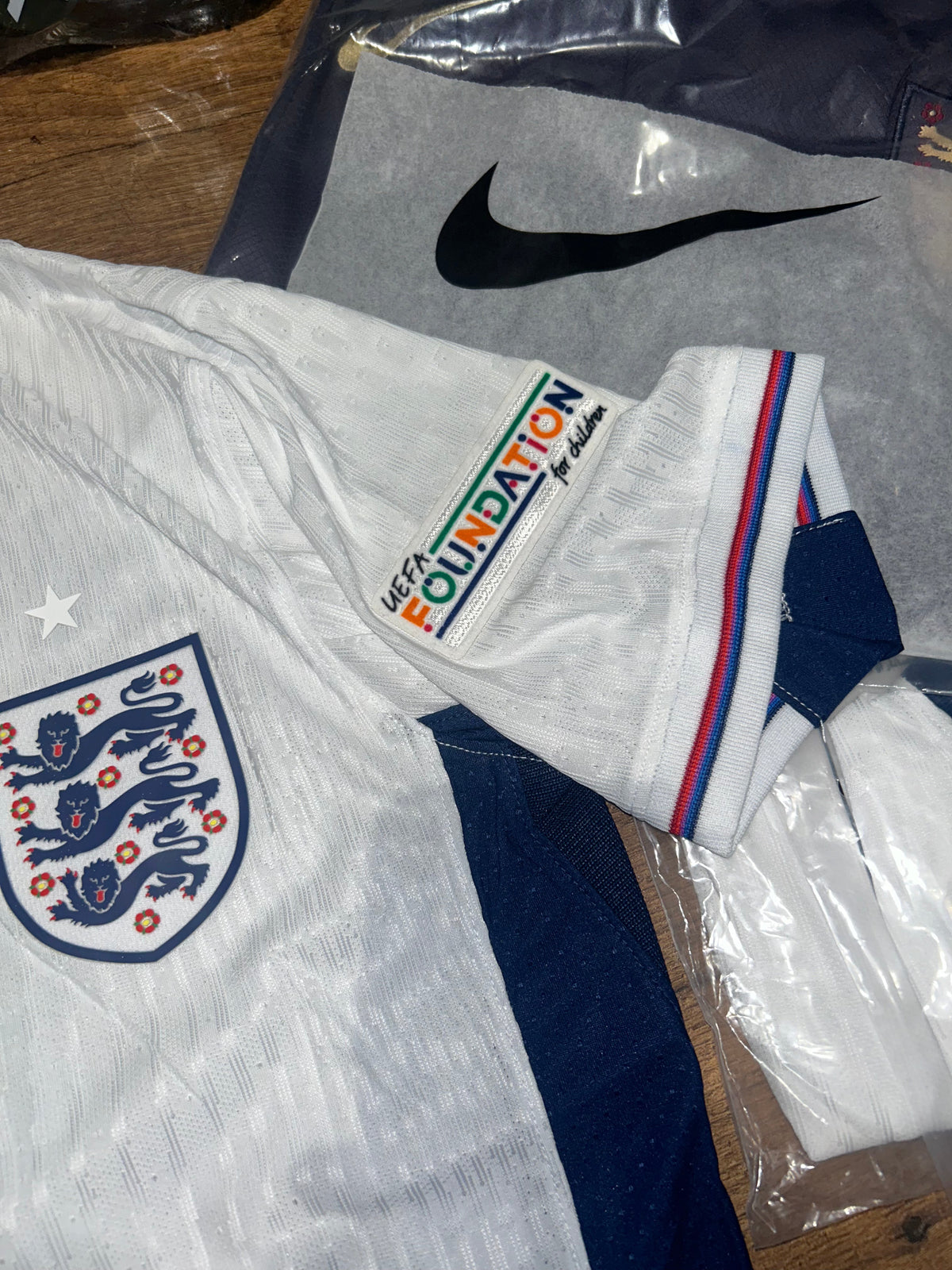 ENGLAND HOME 24/25 WITH EURO PATCHES