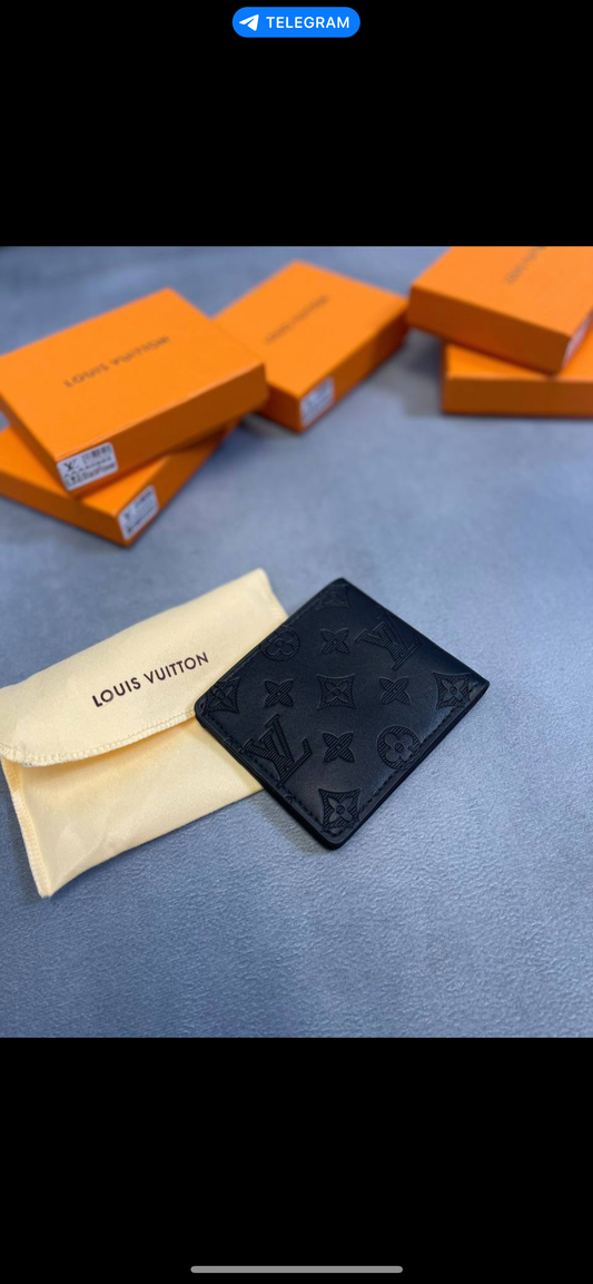 LV WALLET