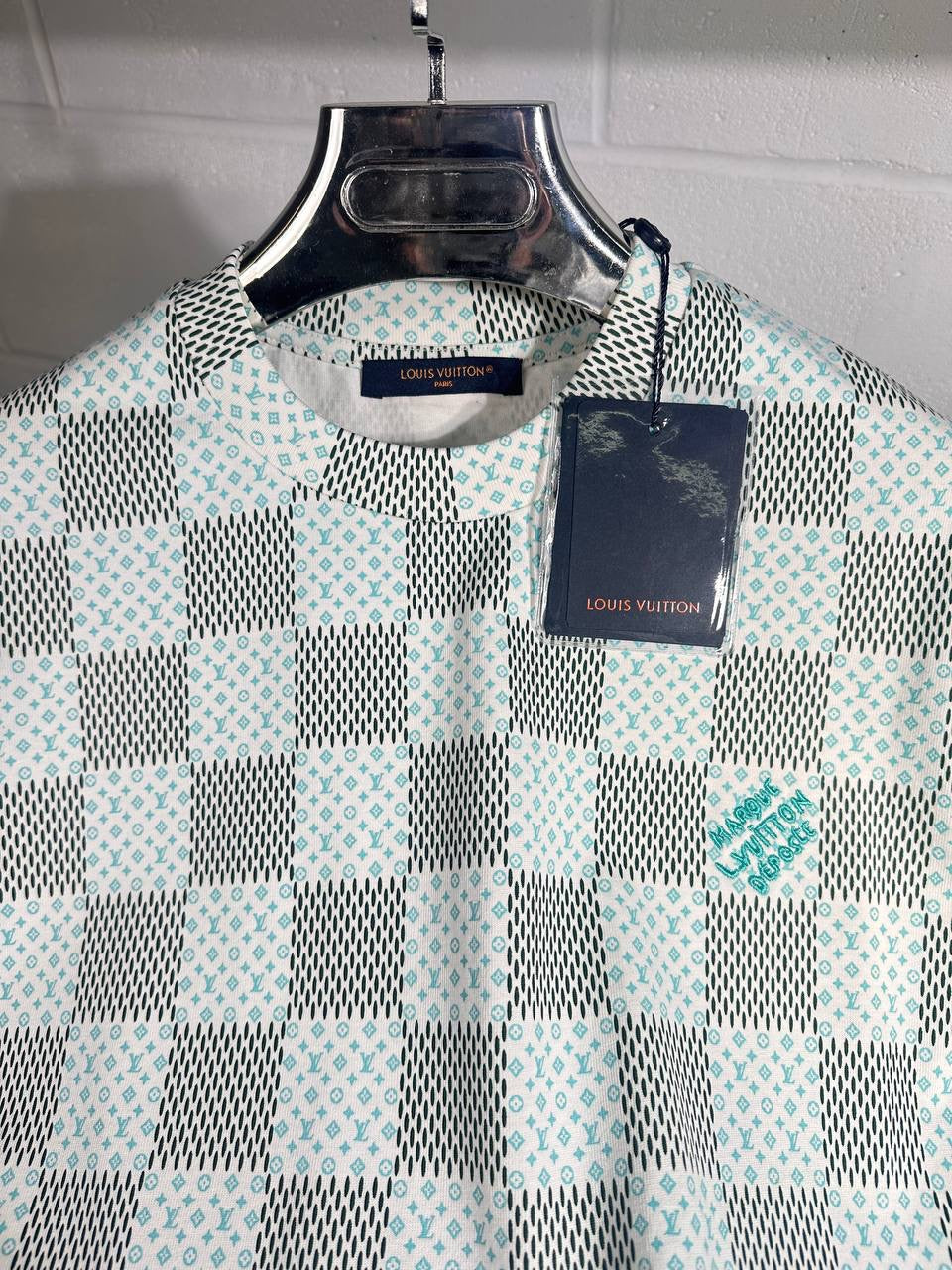 LV daimer print tee
S-XXL