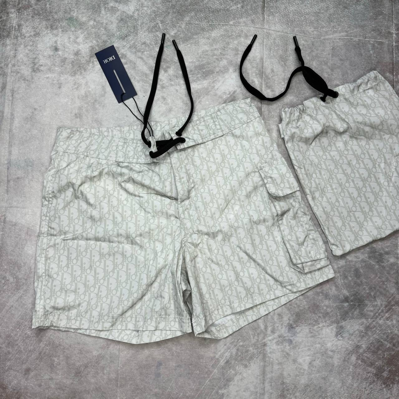 Dior Shorts🎉
Sizes S - XXL