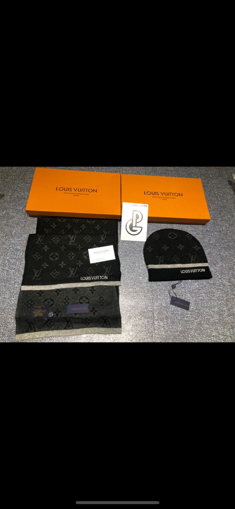 LV SET BLACK