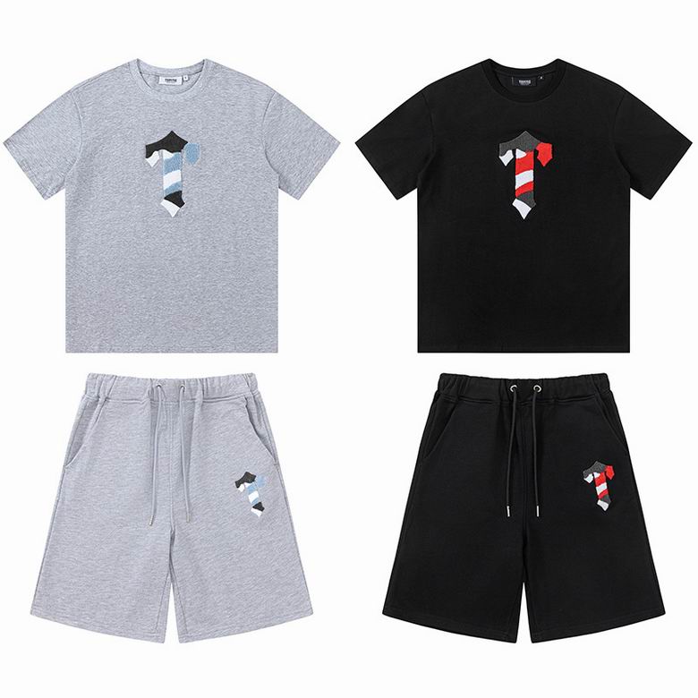 TRAPSTAR T SHIRT AND SHORTS SET