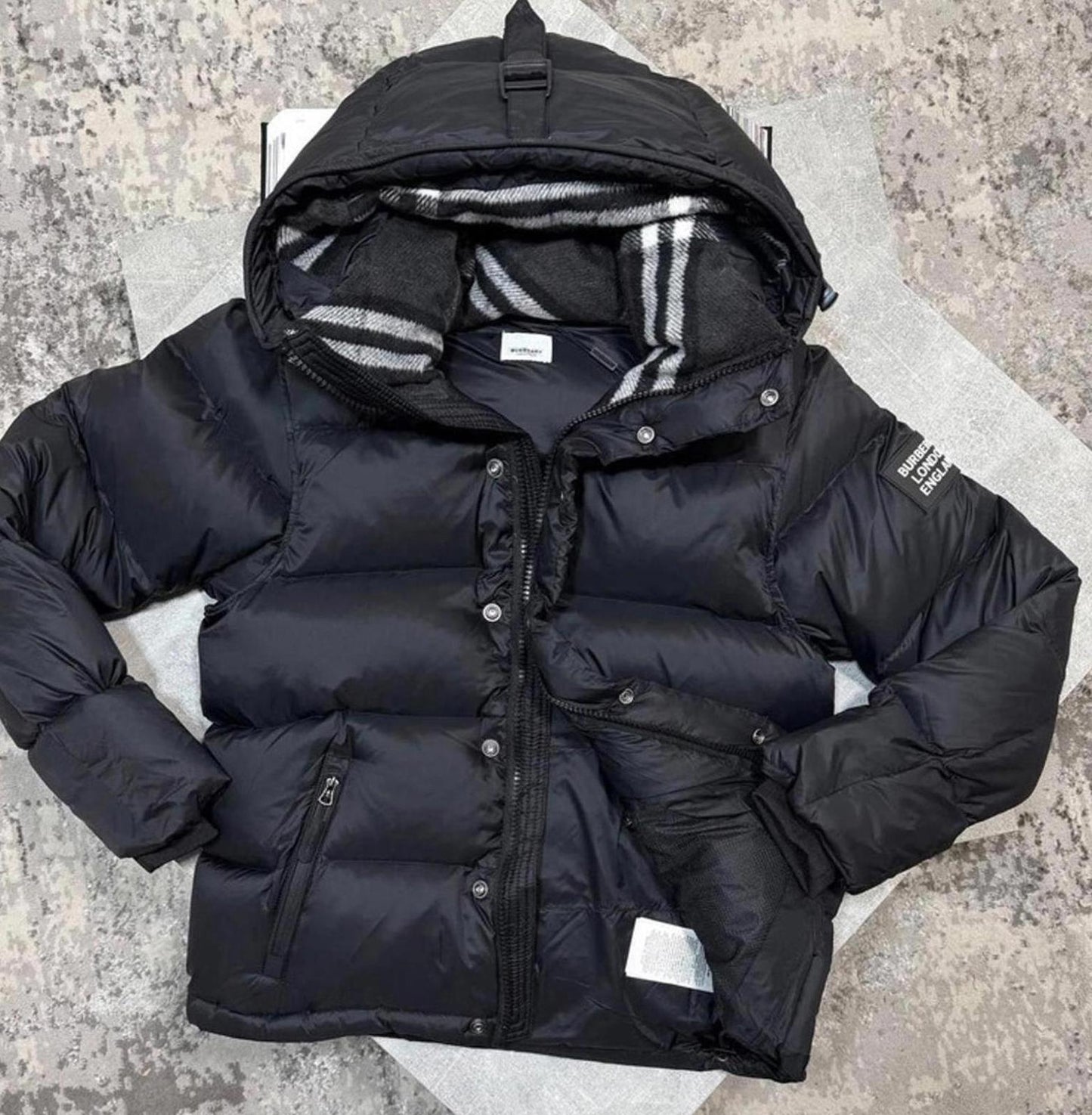 Burberry jacket black XXL