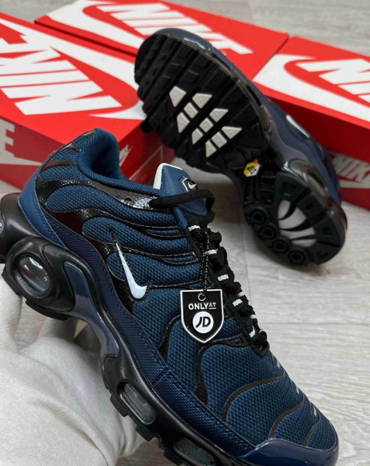 nike air max tn navy UK7
