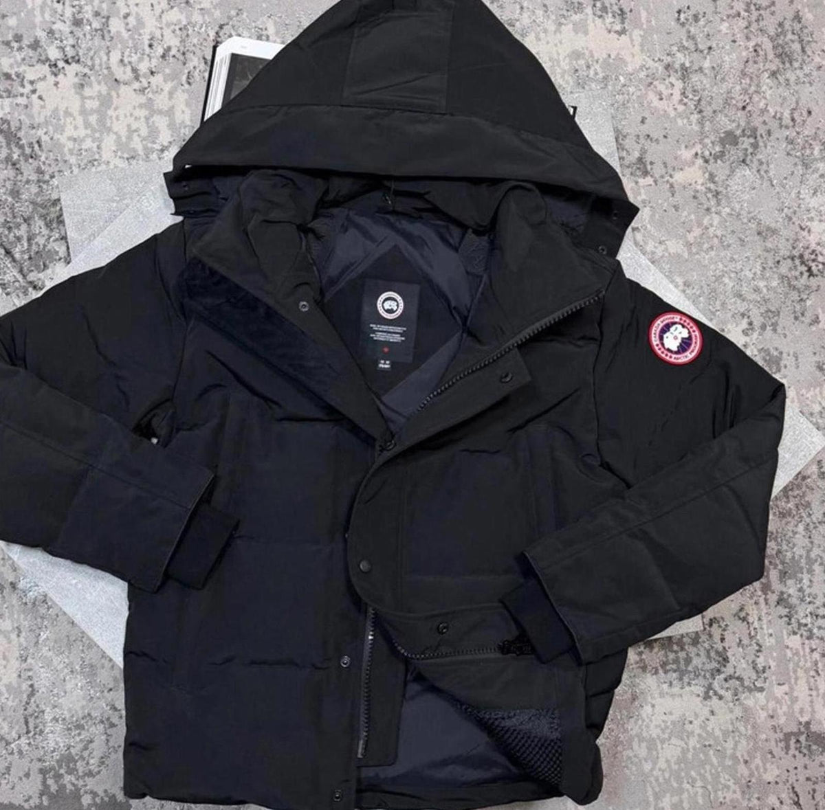 Canada goose Wyndham black/red badge XXL