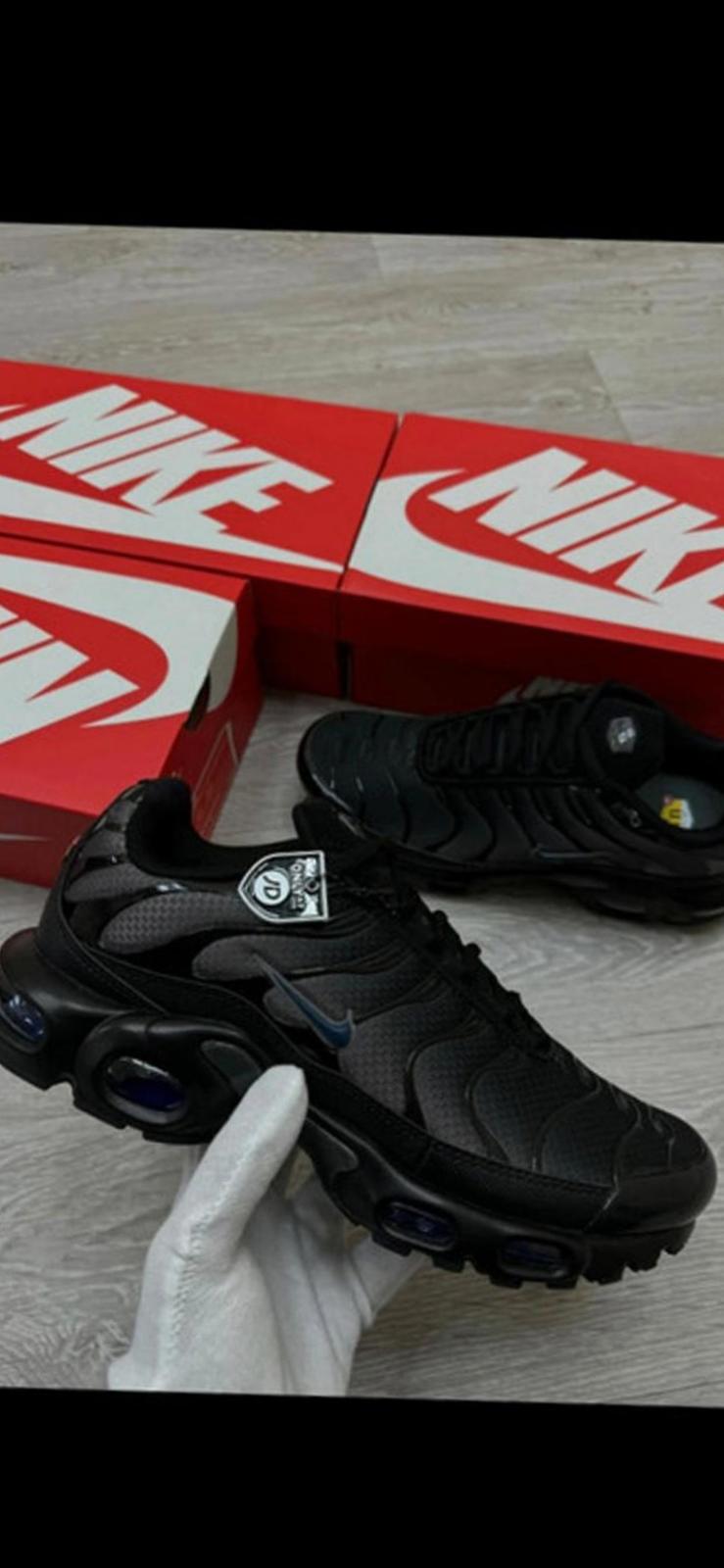 nike air max tn black uk9
