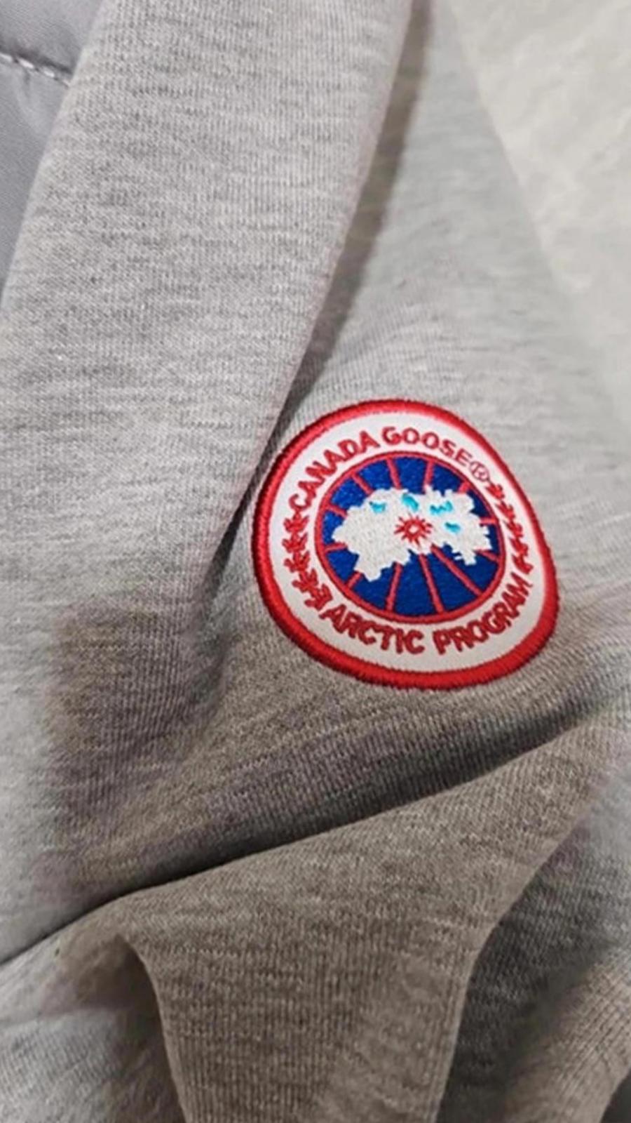 Canada goose jacket grey small