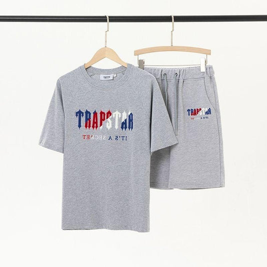 TRAPSTAR T SHIRT AND SHORTS SET