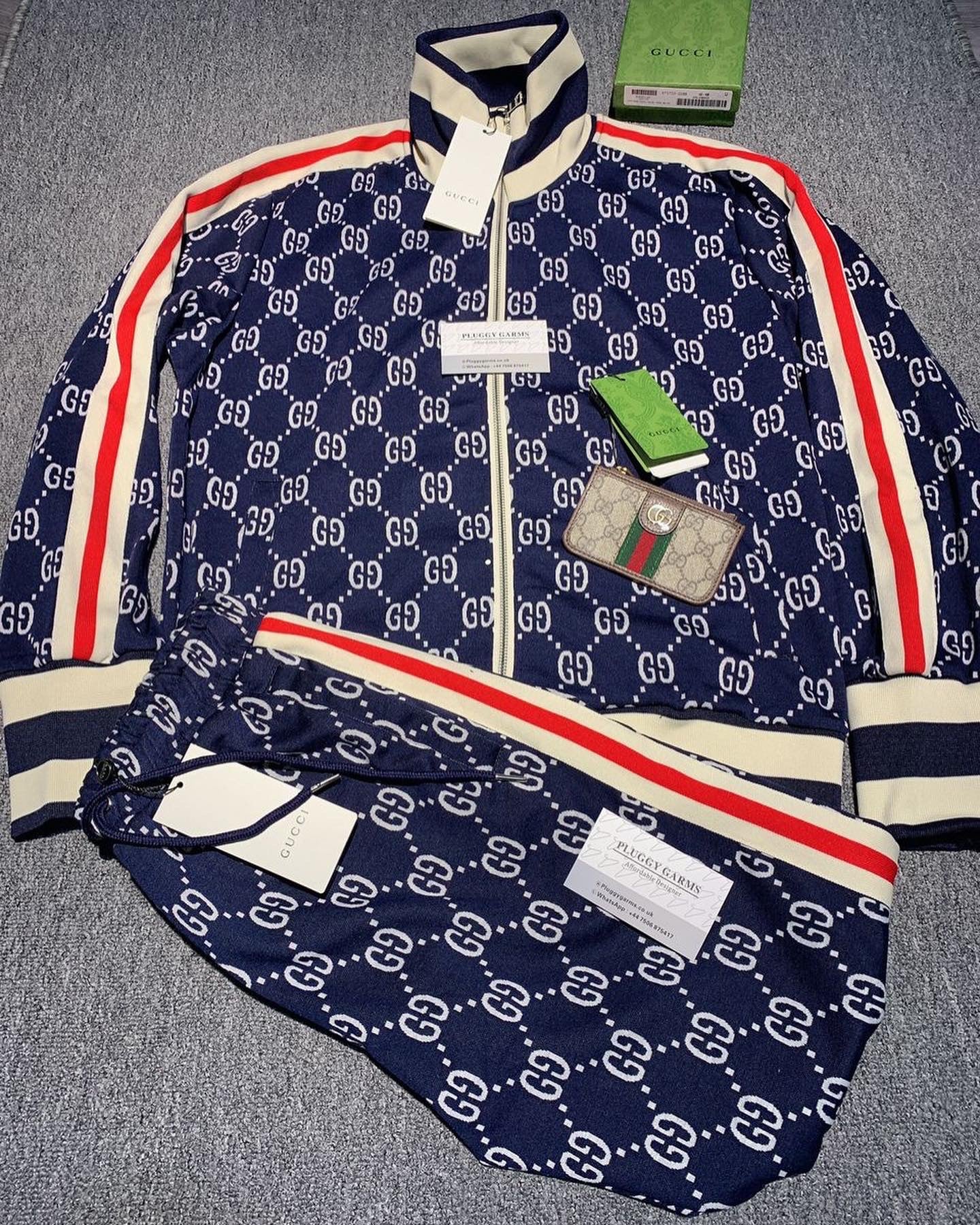 G TRACKSUIT