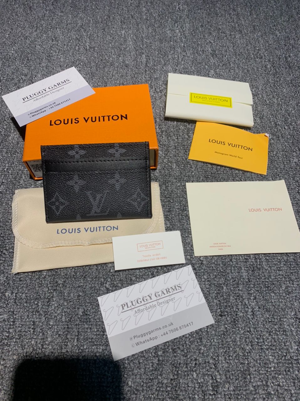 LV WALLET