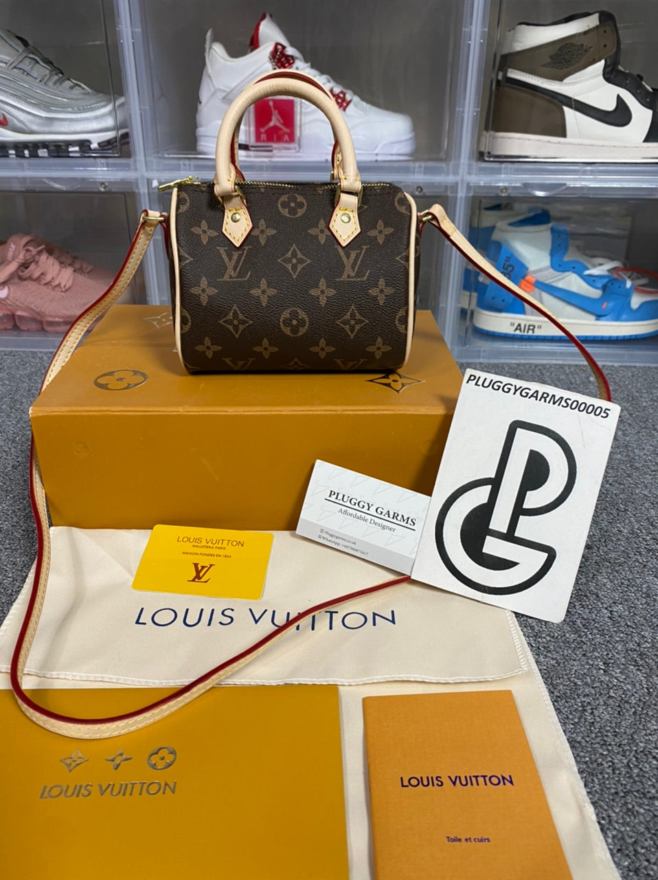 LV BAG