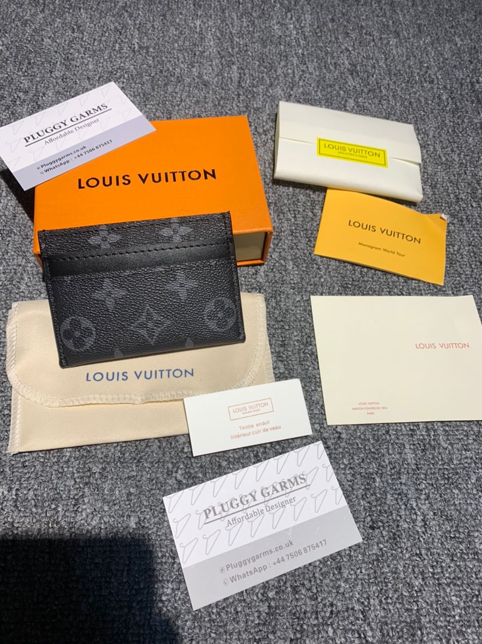 LV WALLET