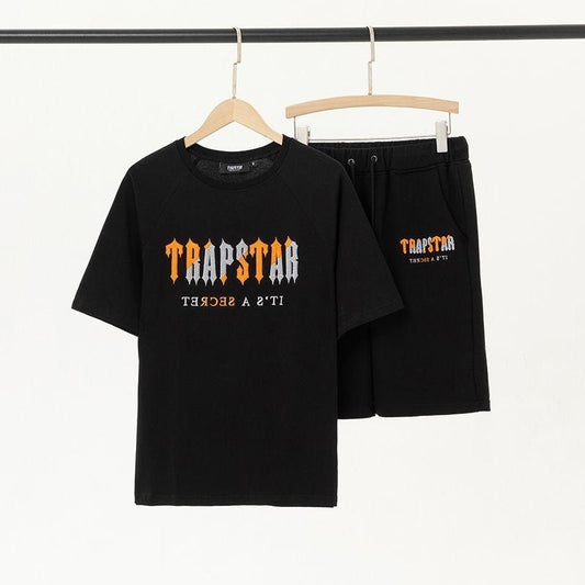 TRAPSTAR T SHIRT AND SHORTS SET