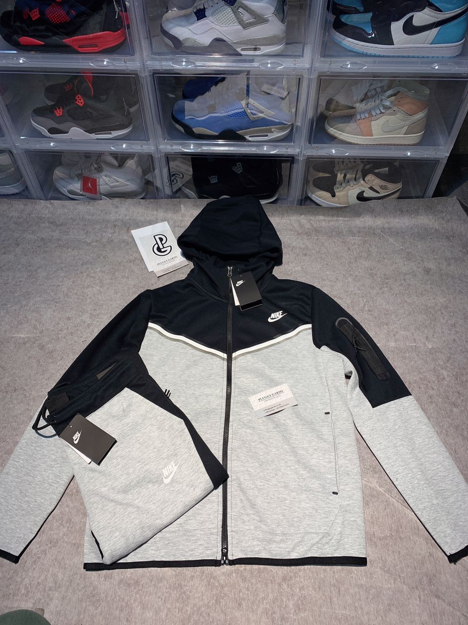 TECH FLEECE JACKET ONLY BLACK/GREY